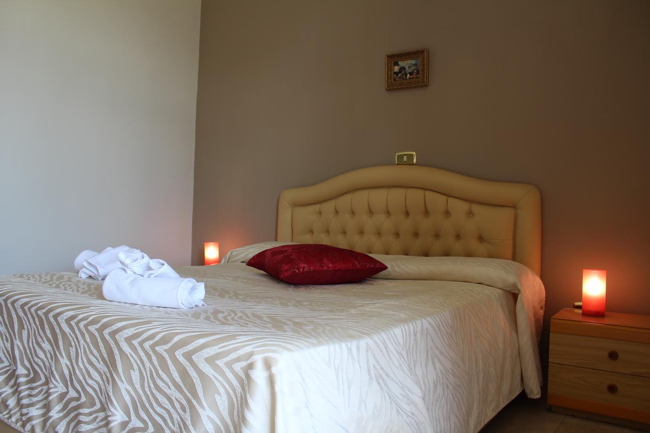 Hotel Il Santuario - Pompeja Zewnętrze zdjęcie