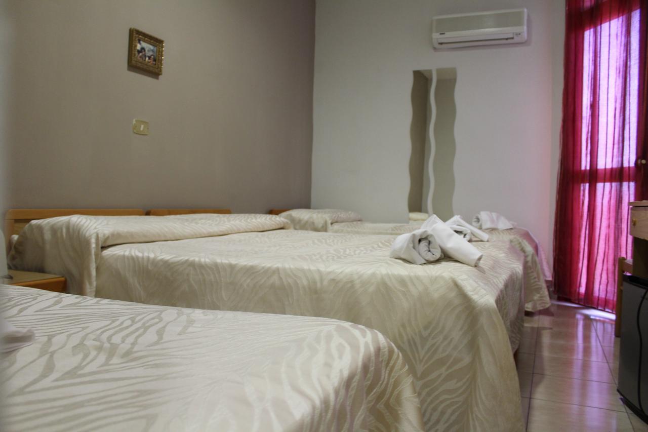 Hotel Il Santuario - Pompeja Zewnętrze zdjęcie