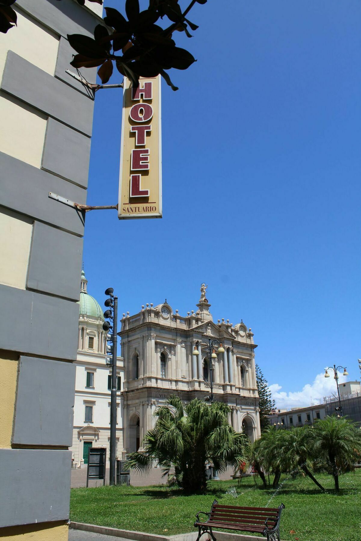 Hotel Il Santuario - Pompeja Zewnętrze zdjęcie